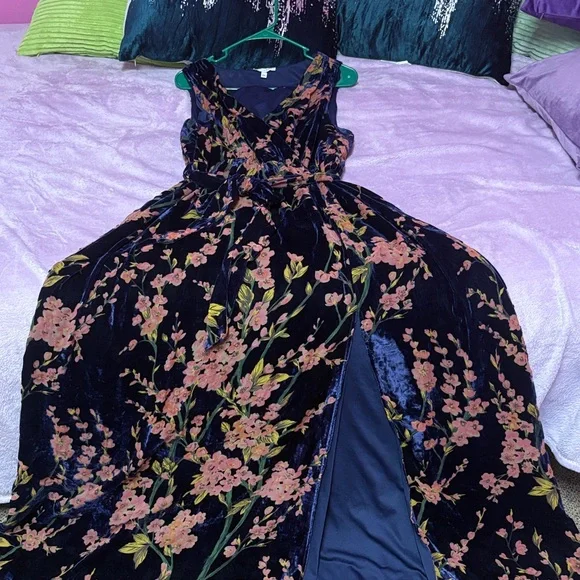 Baltic Born Lennon navy blue Floral Velvet Maxi Dress stretchy size XXL classy - Picture 9 of 16